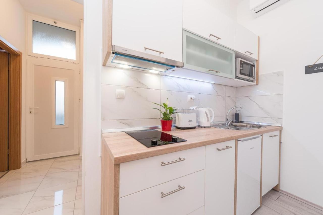 Tnt Apartment Zara Esterno foto