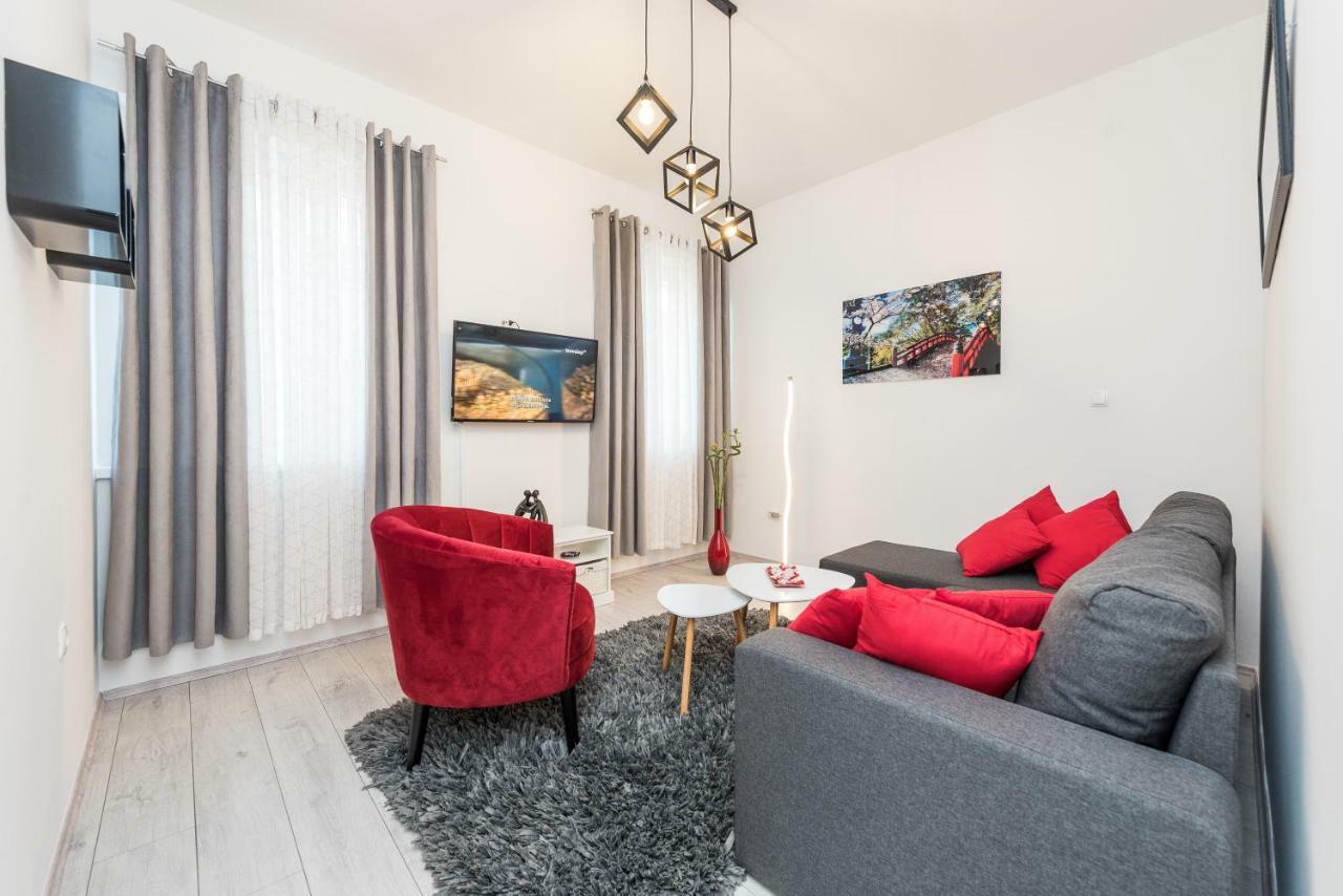 Tnt Apartment Zara Esterno foto